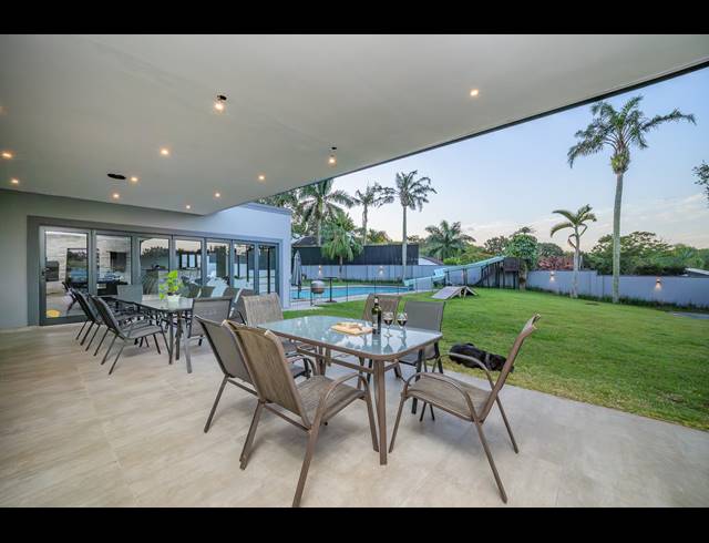4 BEDROOM FREEHOLD FOR SALE IN COWIES HILL